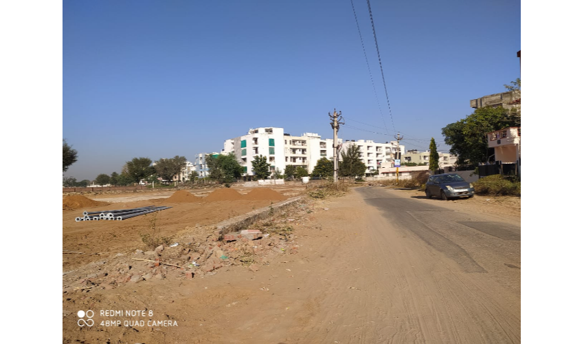 plot for noida sector 100